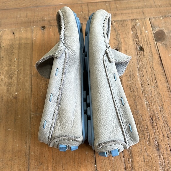 Jacadi Gray Leather moccasins - Picture 6 of 9